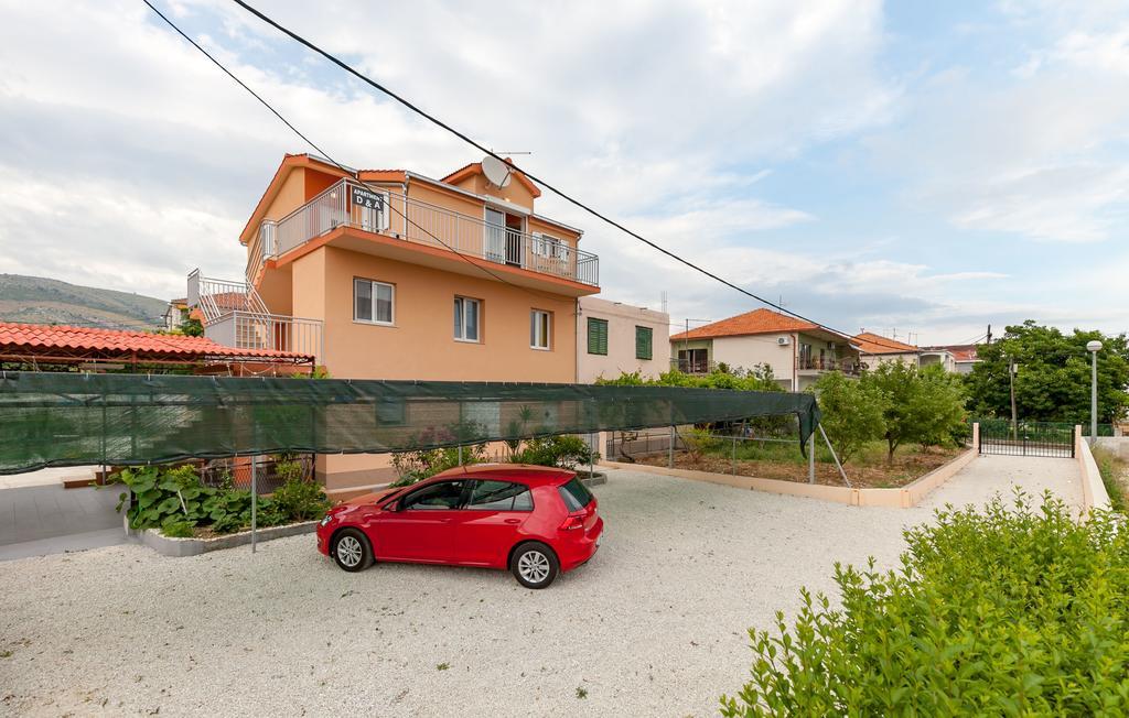 Apartments D&A Trogir Exterior photo