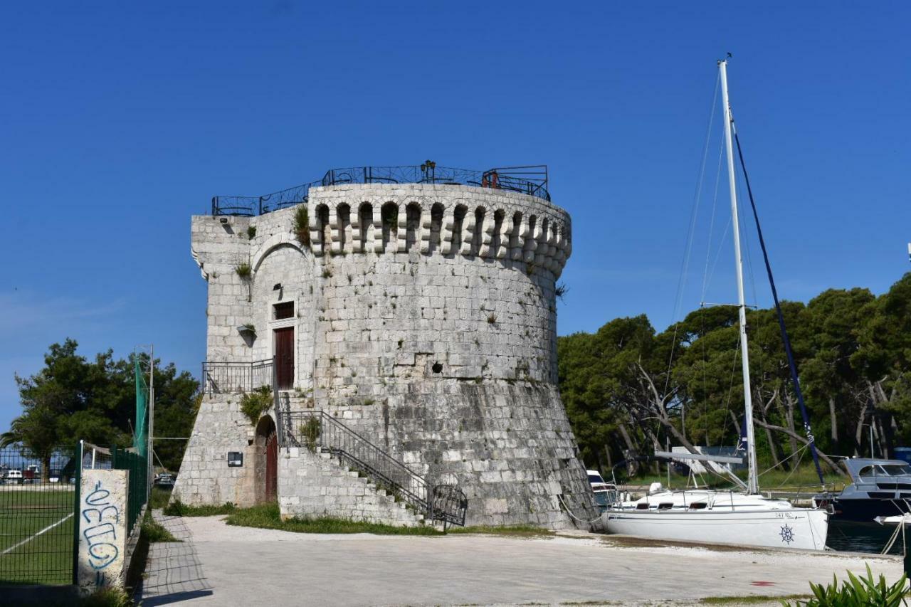 Apartments D&A Trogir Exterior photo